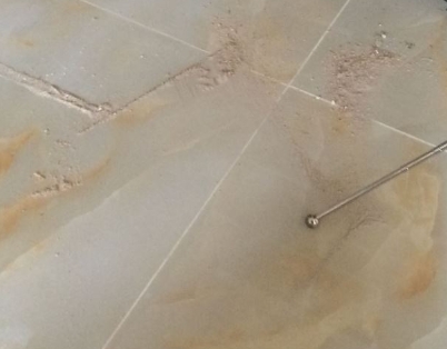 阜康瓷砖空鼓维修公司分享粘合剂选择不当在瓷砖铺贴过程中可能导致以下问题